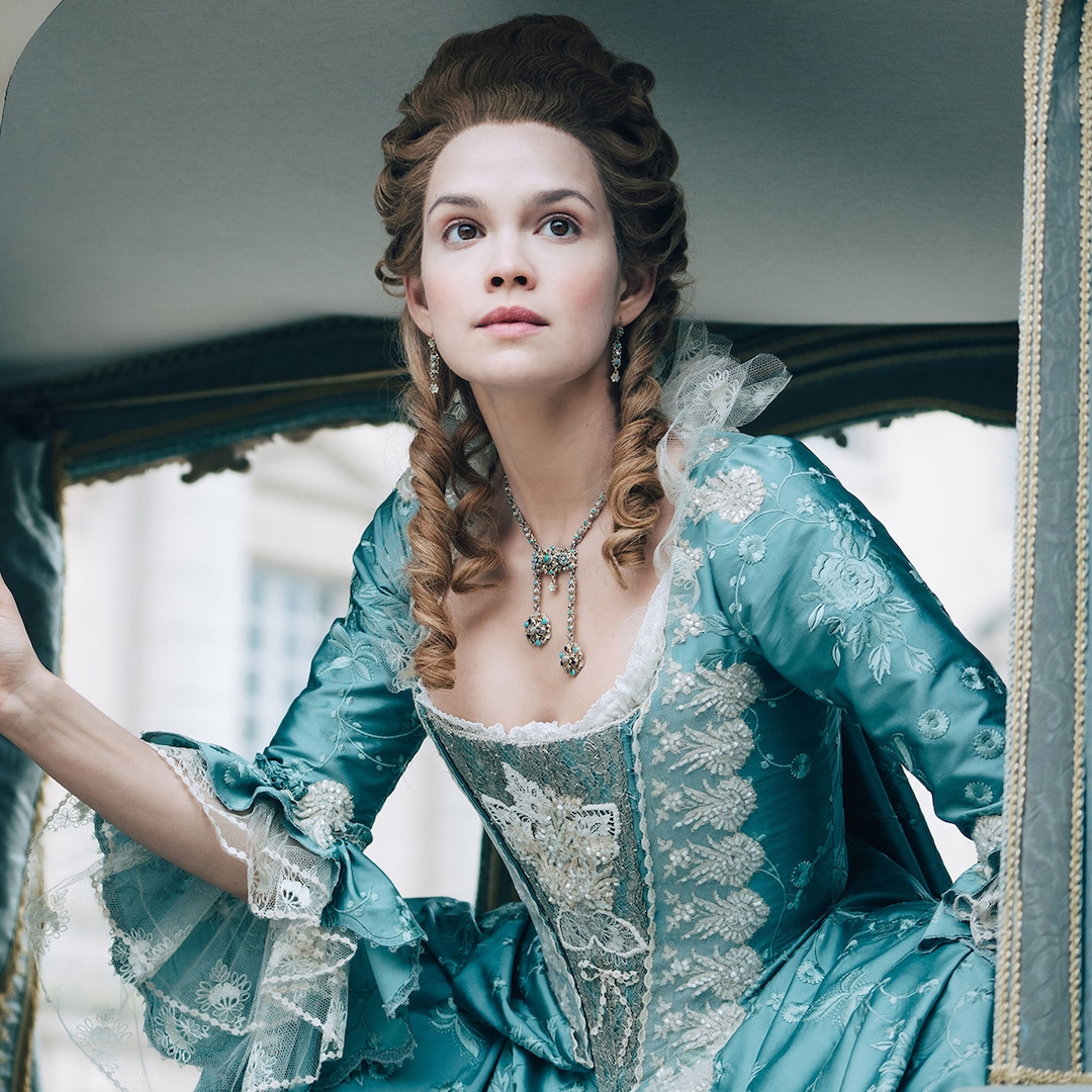 Wie Marie die bizarren MakeupPraktiken des Königs zeigt